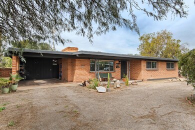 5211 E 3rd St, Tucson, AZ 85711 - photo 2