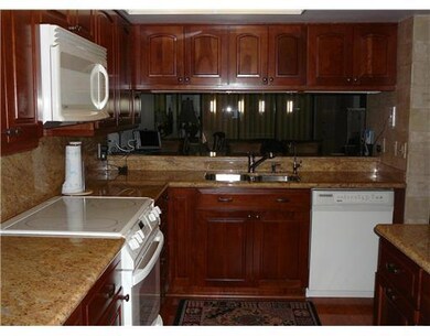 Master Bedroom. Large master bedroom 14x12 with ri
