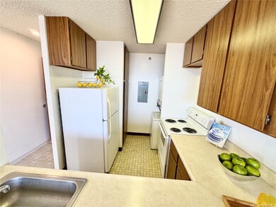 2040 Nuuanu Ave unit 1602, Honolulu, HI 96817 - photo 6