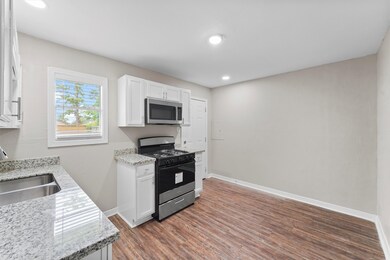 2623 Homer St, Houston, TX 77091 - photo 6