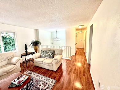 4016 Burton Place W, Seattle, WA 98199 - photo 7