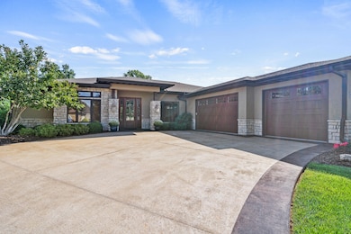 4306 Granite Springs Dr, Columbia, MO 65203 - photo 3