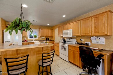 3031 Jamaica Blvd S.-9