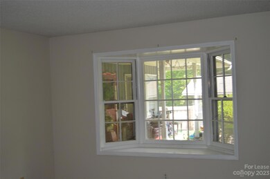 221 N Kelly St unit 2, Statesville, NC 28677 - photo 3