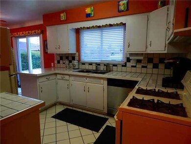 2323 Lehman Ave, Toledo, OH 43611 - photo 4