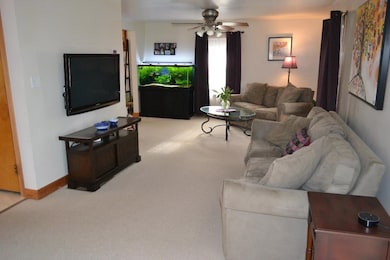 279 Larch St, Woonsocket, RI 02895 - photo 6