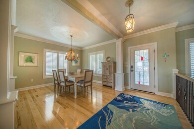 Entrance and Dining Area