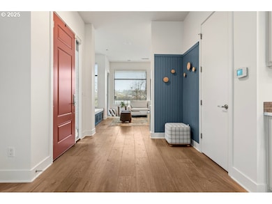 1684 NW Riverscape St unit 1684, Portland, OR 97209 - photo 3