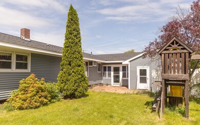 27 Hillcrest Rd, North Walpole, NH 03609 - photo 2