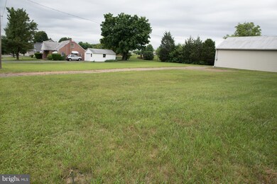 15040 Molly Pitcher Hwy, Greencastle, PA 17225 - photo 2