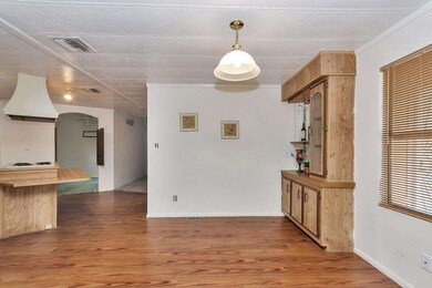 Breakfast Area and island