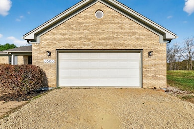 8506 Calland Rd (Exterior)-7