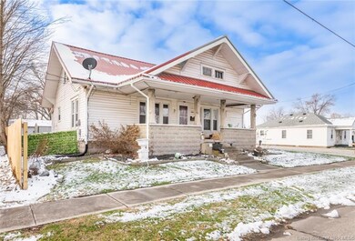 305 Moore St, Crothersville, IN 47229 - photo 3