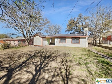 807 Shady Ln, Copperas Cove, TX 76522 - photo 7