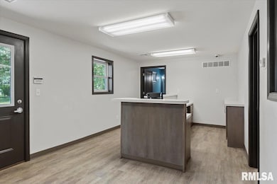 900 E Union St, Nokomis, IL 62075 - photo 3