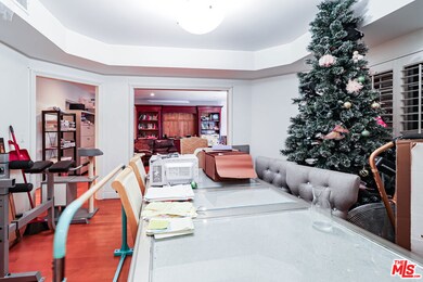 4310 Cahuenga Blvd unit 103, Toluca Lake, CA 91602 - photo 7