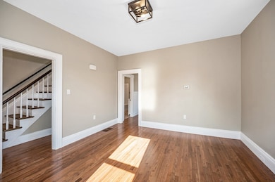 11 Read St, Lowell, MA 01850 - photo 6