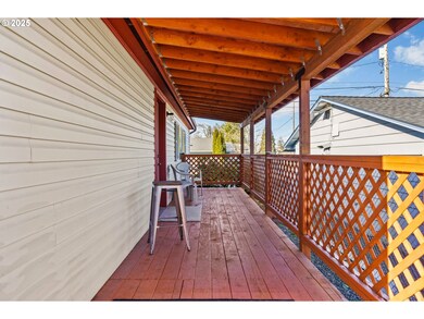 463 S 46th St, Springfield, OR 97478 - photo 6