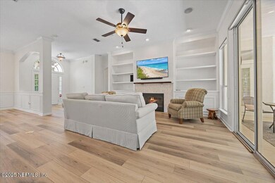 07-Living Room
