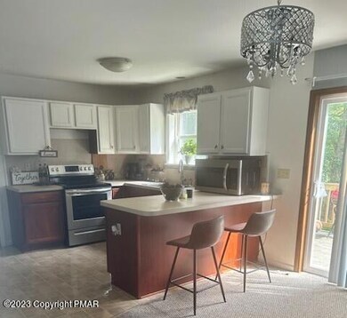 200 Pocono Blvd, Bushkill, PA 18324 - photo 4