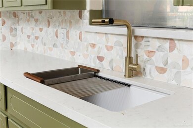 214 Santa fe St, Edinburg, TX 78541 - photo 7