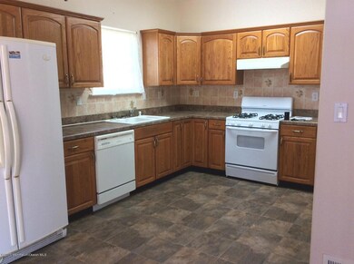 77 Eleanor Rd, Manchester, NJ 08759 - photo 5