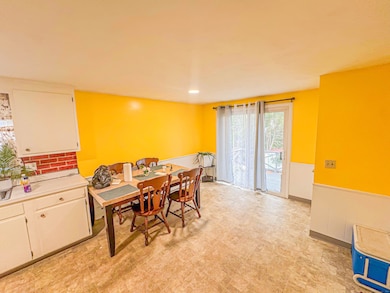 70 Wynola Ave, New Britain, CT 06051 - photo 4