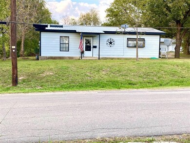 1116 W 7th St, Bonham, TX 75418 - photo 2