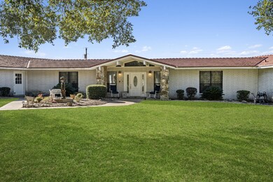 113 Lucas Rd, Sumrall