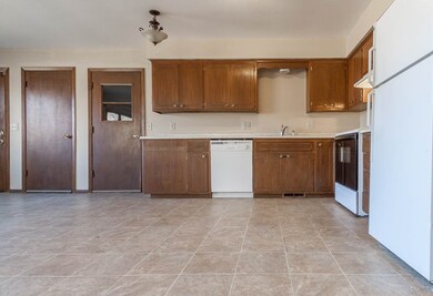 1651 Hook Island Rd, Oregon, WI 53575 - photo 5