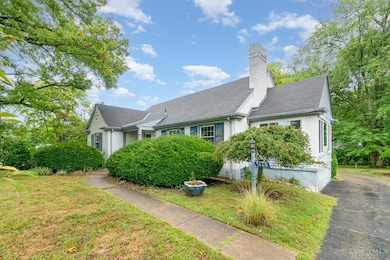 7620 Montgomery Rd, Cincinnati, OH 45236 - photo 2