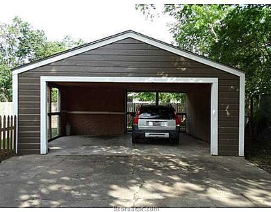 Garage.