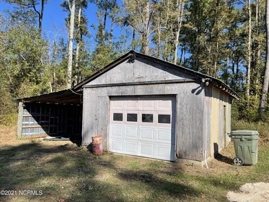 006 Shed