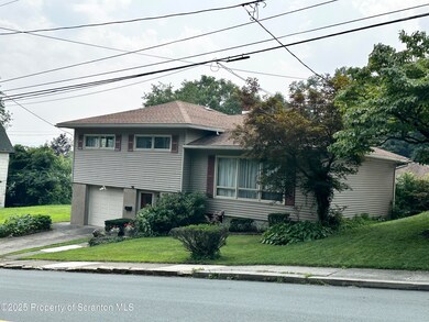 2613 Jackson St, Scranton, PA 18504 - photo 2