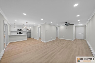 113 Indigo Plaza unit 113A, Monroe Township, NJ 08831 - photo 6