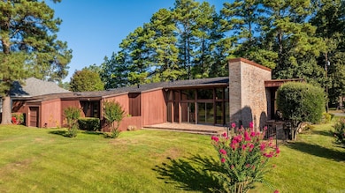 1206 W 46th Ave, Pine Bluff, AR 71603 - photo 2