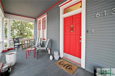 613 E 37th St, Savannah, GA 31401 - photo 2