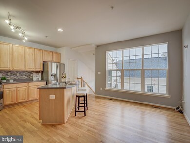 23149 Arora Hills Dr, Clarksburg, MD 20871 - photo 6