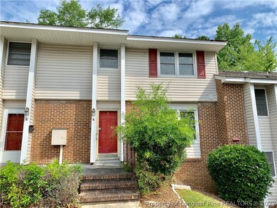 587 Winding Creek Rd unit D, Fayetteville, NC 28305 - photo 2