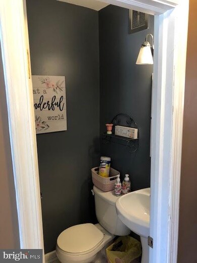 12010 Waldemire Dr, Philadelphia, PA 19154 - photo 7