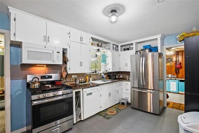 1212 Hillcrest Blvd, Gainesville, TX 76240 - photo 7