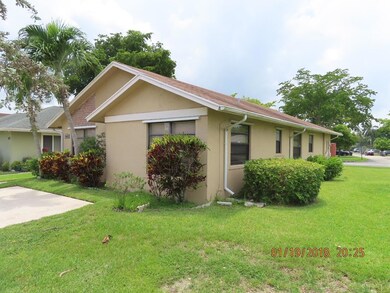 1401 Pines Ln, West Palm Beach, FL 33415 - photo 3