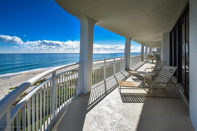 03 Wrap-around Balcony View