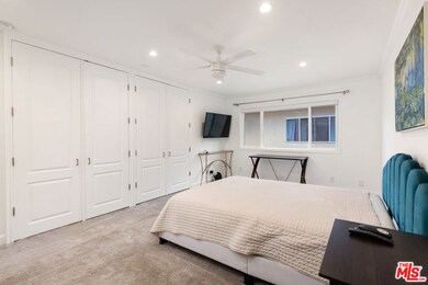 6708 Hillpark Dr unit 302, Los Angeles, CA 90068 - photo 7