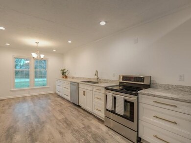 841 Hickman Hill Rd, Frankfort, KY 40601 - photo 2