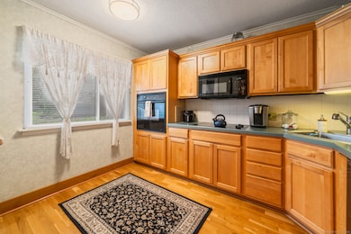 723 Heritage Village unit A, Southbury, CT 06488 - photo 6