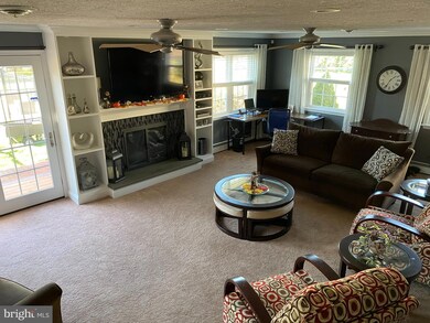 115 Glendale Rd, Exton, PA 19341 - photo 5