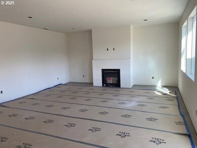 1756 N Millican Creek St, Lafayette, OR 97127 - photo 7