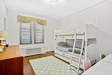 255 W End Ave unit 4-A, New York, NY 10023 - photo 5