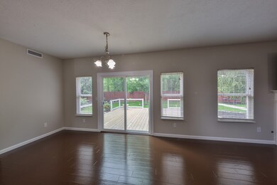 12904 Cheerleaders Ct, Fishers, IN 46037 - photo 7